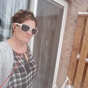 Meet your Posher, Christine